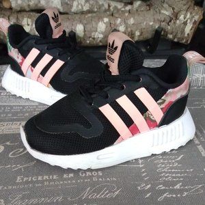 Kids Adidas Sneakers